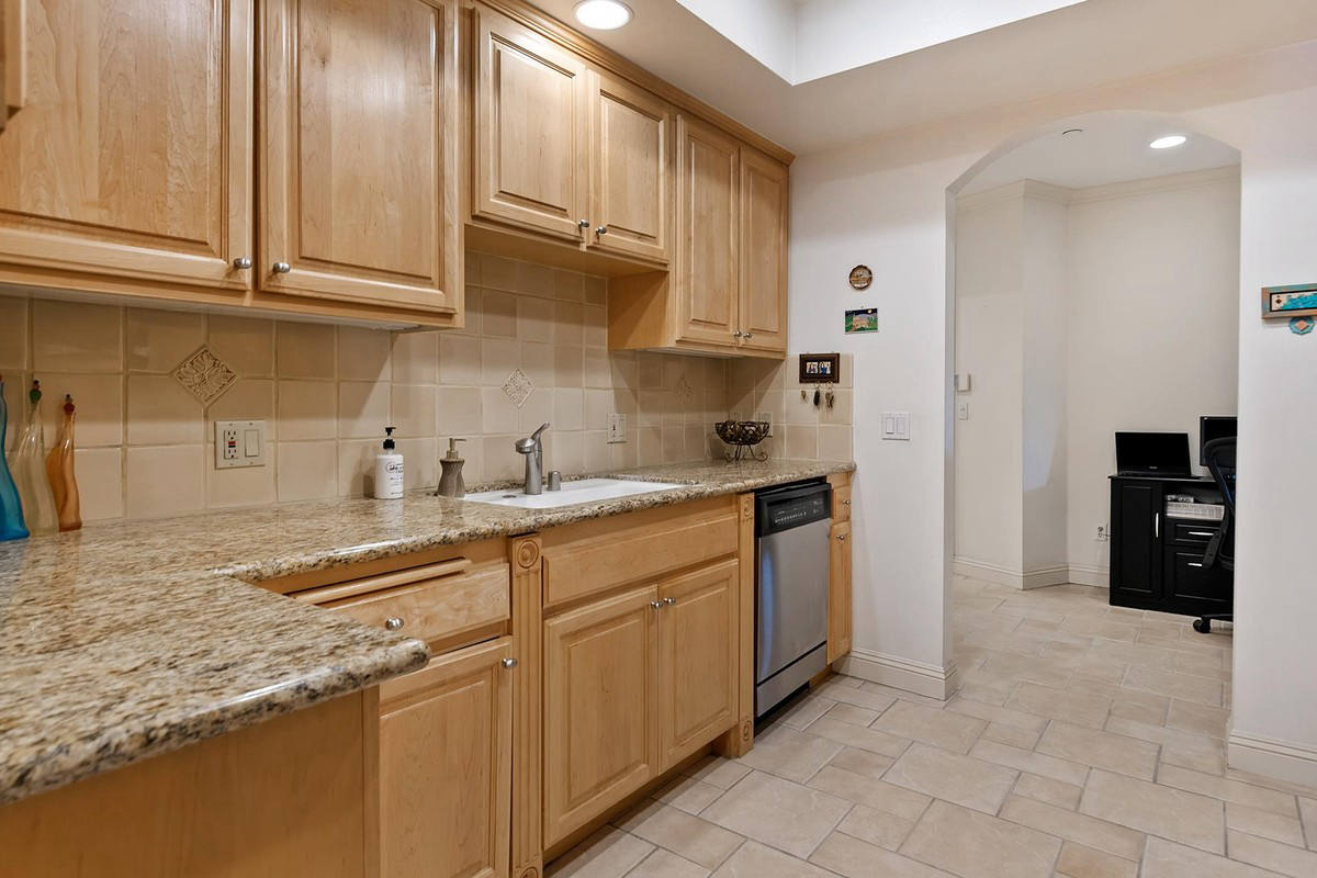 Квартира, 11 м², 1 149 000$ — FAKTOR
